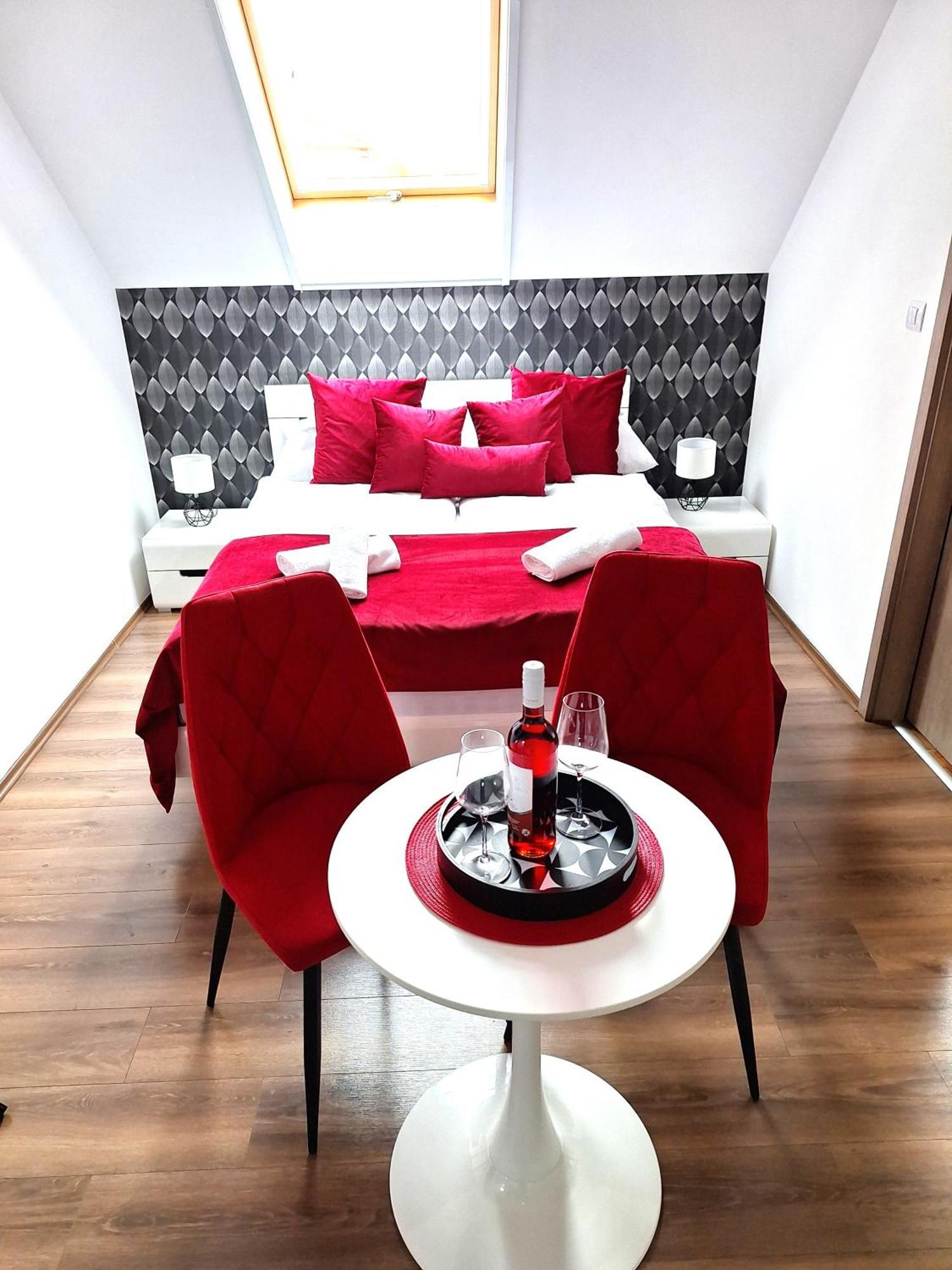 Happy Home Apartman Miskolc Exterior foto