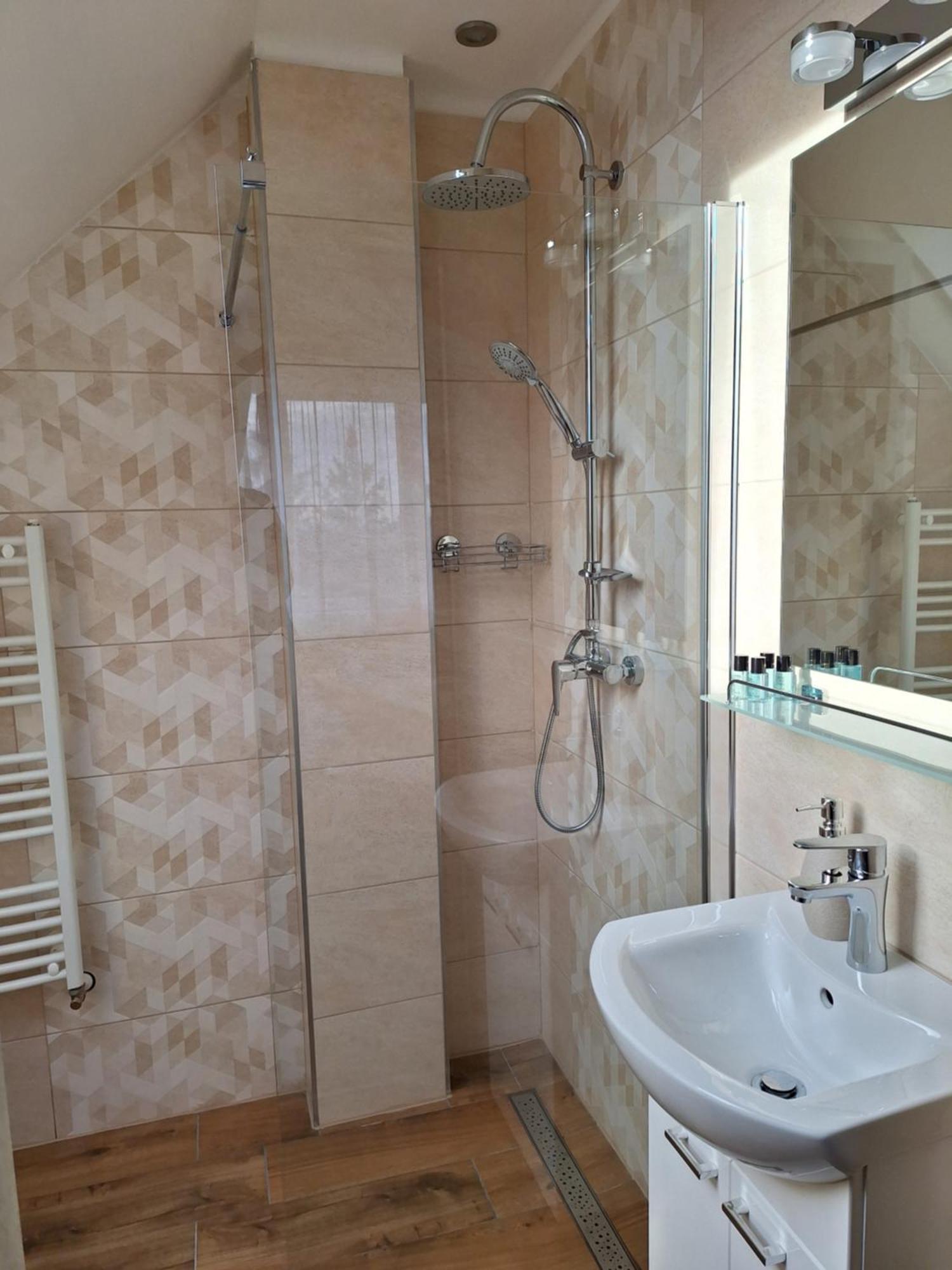Happy Home Apartman Miskolc Exterior foto