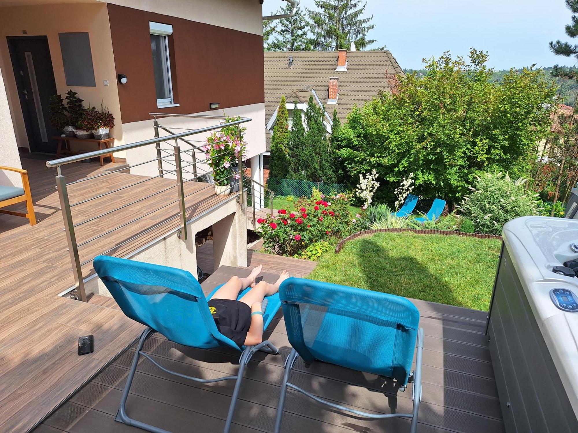 Happy Home Apartman Miskolc Exterior foto
